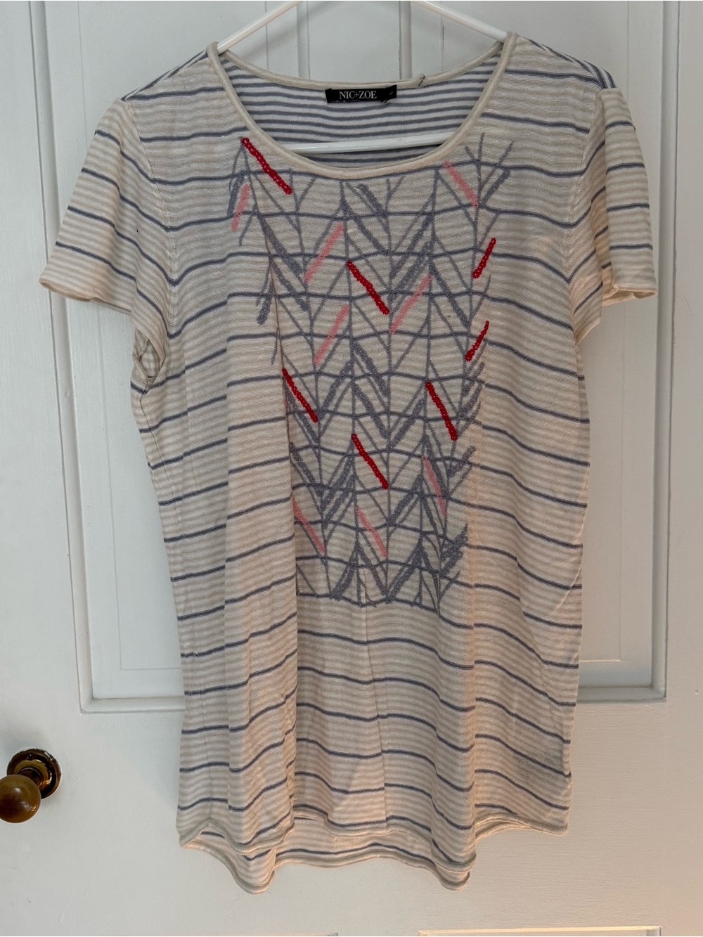 NIC+ZOE Embroidered Short-Sleeve Tee - size L